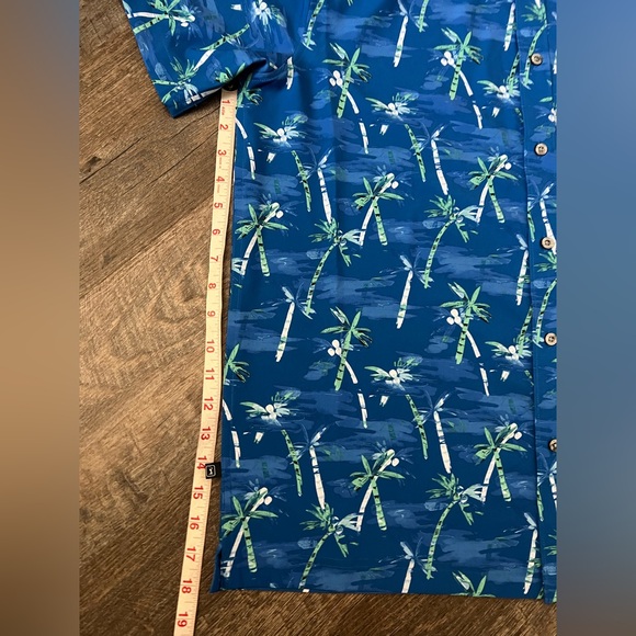 PGA TOUR S/S Button-Up Shirt and 8" Moisture Wicking Golf Short Set- L/34 - Picture 6 of 13